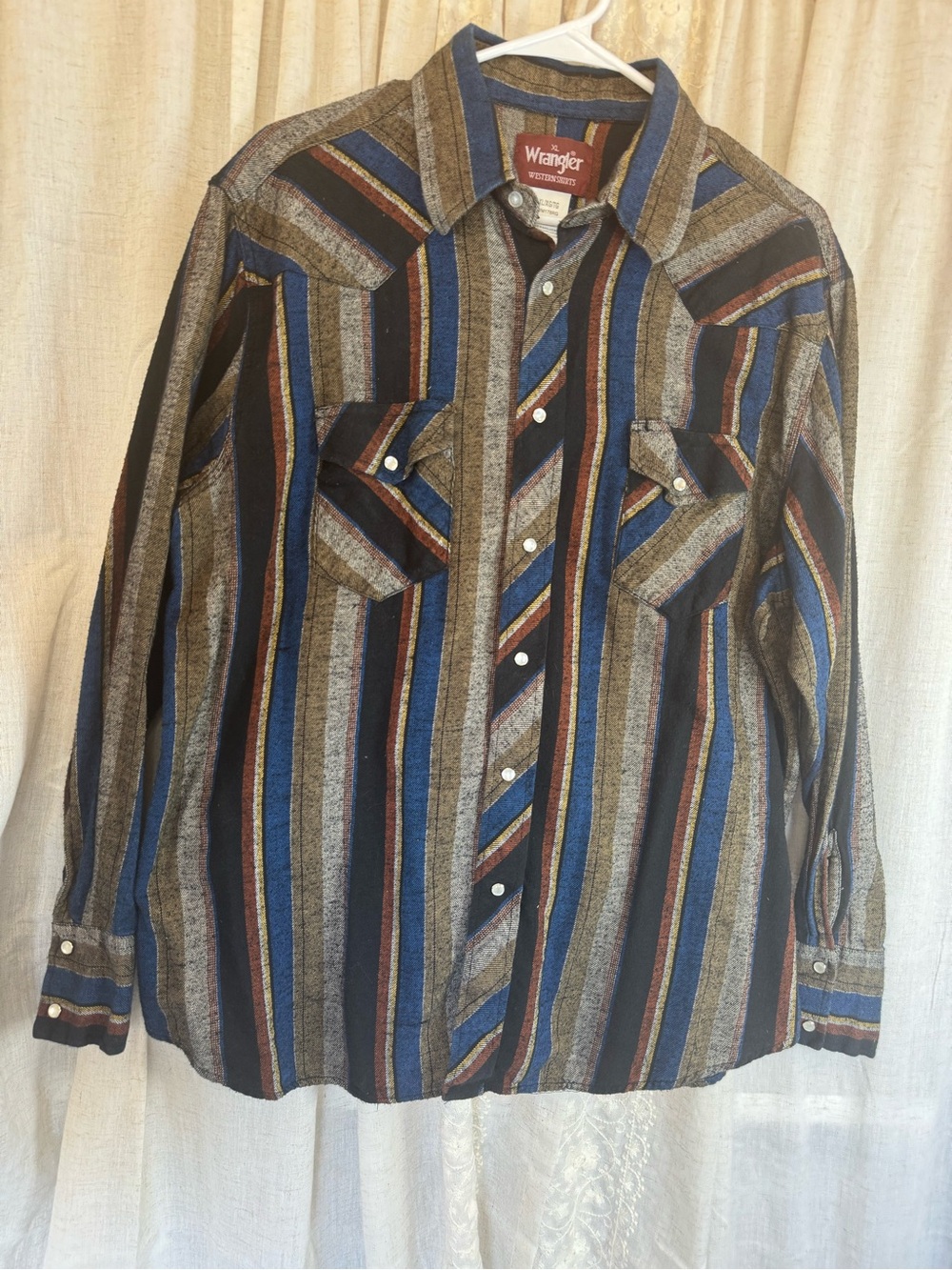 Vintage Wrangler Western Pearl button Cowboy Workwear Flannel Cotton Long sleeve